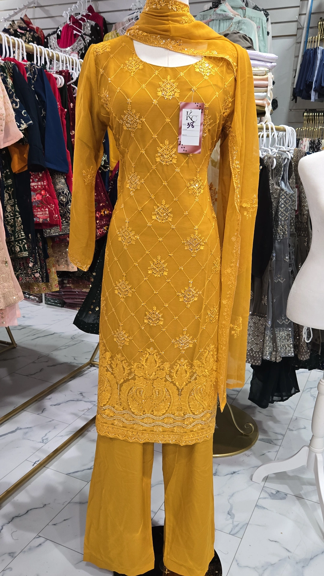 Sequence Chiffon Kameez