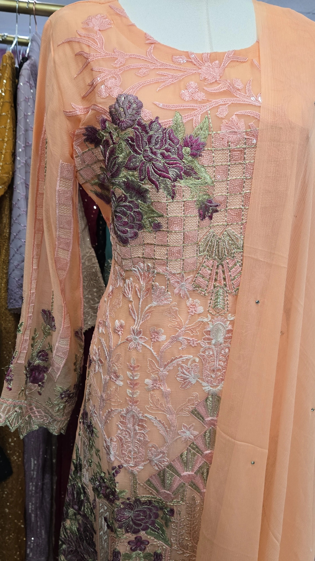 Peach Chiffon Partywear - Image 2