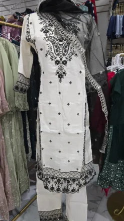 Pakistani Linen Embroidery