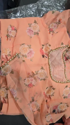Long Sleeve Blouse with zipper on the side