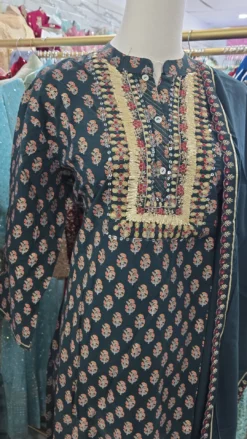 Alternative view of Rayon 3PC Set KC657
