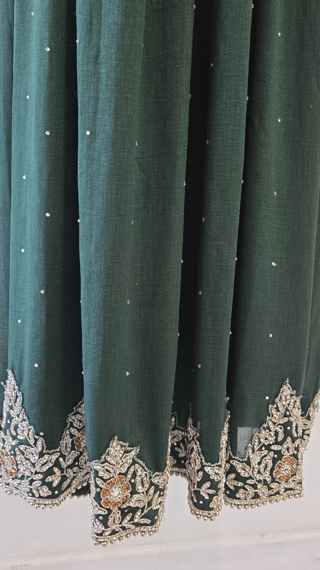 Green Handwork Gown KC890 - Image 3