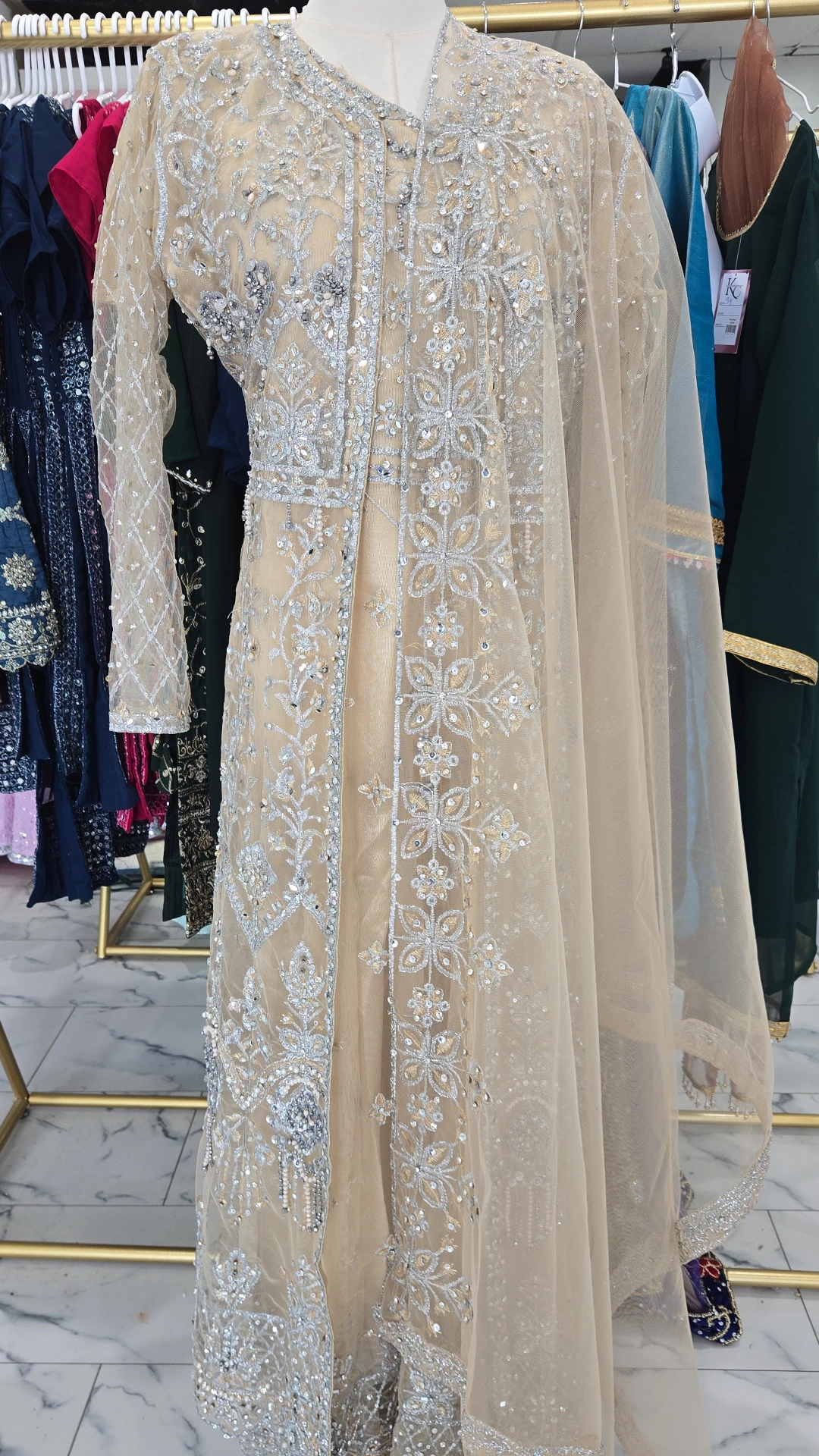 Gown KC1013
