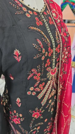 Alternative view of Bin Hameed Partywear KC1105