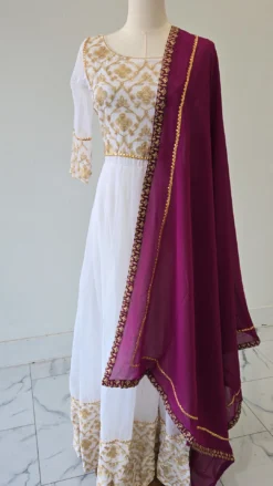 Gown KC1130